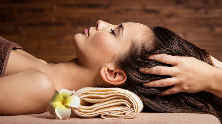 Head Spa – japońska filozofia pielęgnacji skóry głowy i włosów