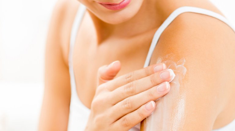 sprawdzone sposoby na oparzenie słoneczne