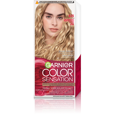 Opakowanie farby Garnier Color Sensation 9.13 z modelką o falowanych blond włosach