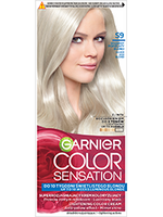 Opakowanie farby Garnier Color Sensation z modelką o bardzo jasnych blond włosach, biało-czerwone