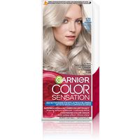 Opakowanie farby S11 Ultrajasny Blond z modelką o długich, jasnych blond włosach