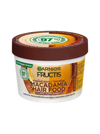 Biały słoik maski Garnier Fructis Macadamia Hair Food z brązową pokrywką, ustawiony pod skosem