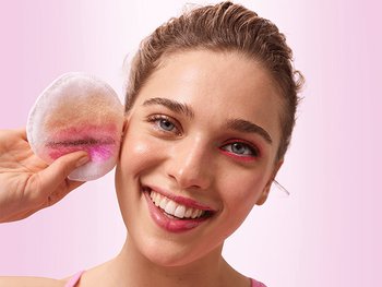 Płyn Micelarny do skóry wrażliwej 3w1 Modelka z płatkiem